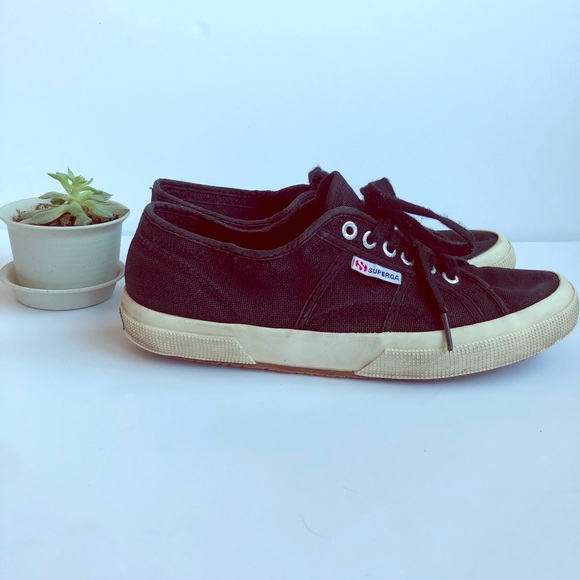 superga size 11
